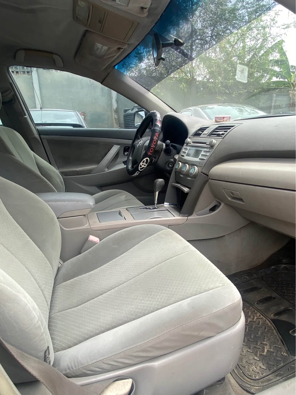 A picture of Toyota Camry 08 upgraded 010