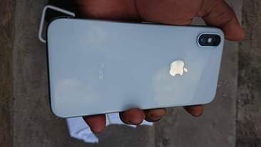 A picture of iPhone x
