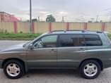 A picture of Neatly used Toyota Highlander 2006 for sale Engine 100 Transmission