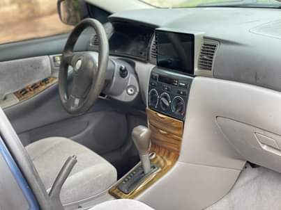 A picture of Toyota Corolla LE 2006