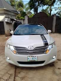 A picture of Toyota Venza 08067069081