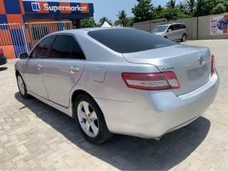 A picture of Toyota Camry SE sport 2010 4plug