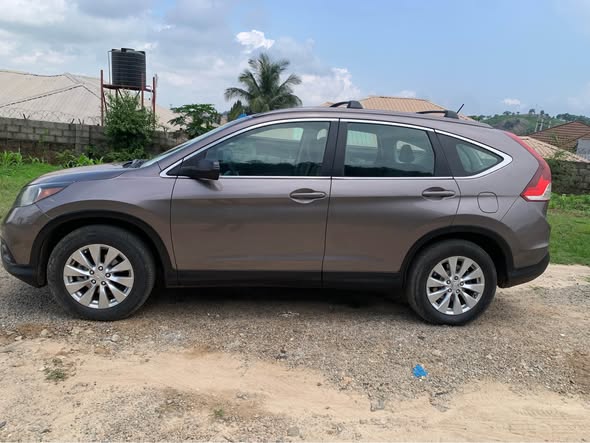 A picture of Toks standard 2014 Honda CR V AWD 08130441345