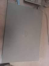 A picture of Nauza laptop Dell Bei 280 betr halikai charg 500 HD