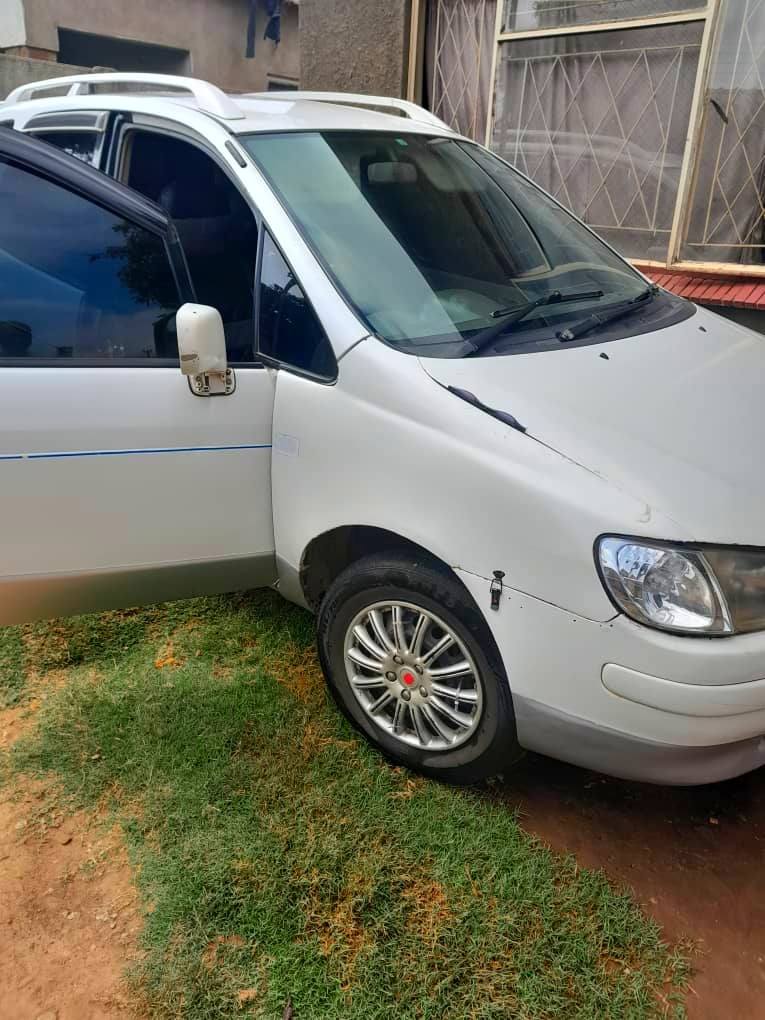 classifieds/cars toyota