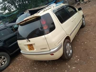 used toyota raum