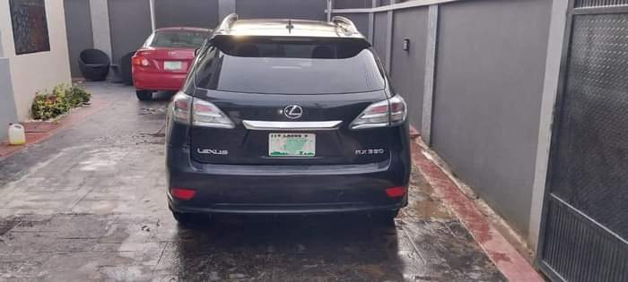 A picture of Lexus RX350 2011 model