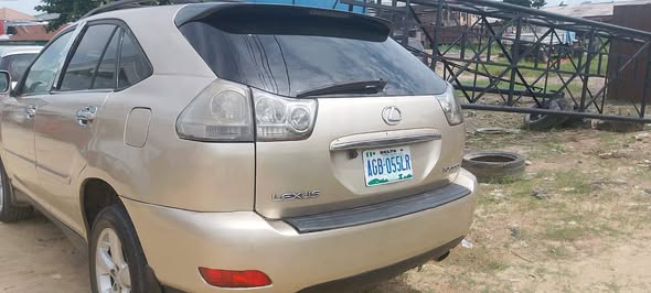 A picture of Neat rx330 Lexus 6 5m Warri Settle 200k
