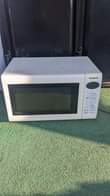 A picture of Microwave oven