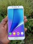 A picture of Samsung s6 edge plus gb32 ram4