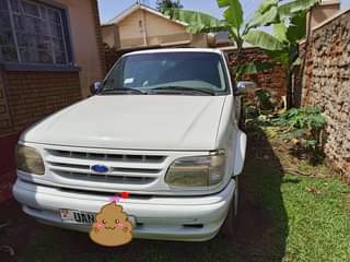 A picture of Car