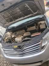 A picture of Toyota Venza 2010 model