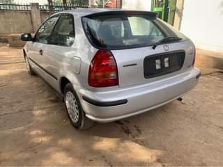 A picture of Civic 2000 automatic