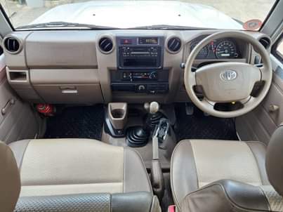 A picture of  LANDCRUISER_HARDTOP_0620356906