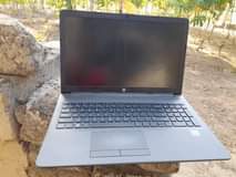 A picture of HP laptop 250k price
