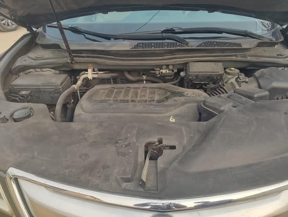 A picture of 2014 Acura MDX