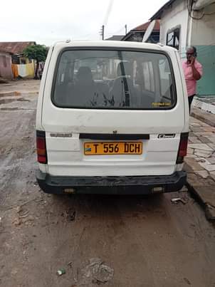 A picture of Suzuki Maruti Mwaka 2014 6milion