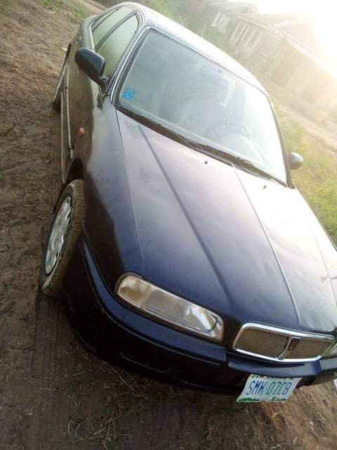 A picture of 2000 Rover 08154856394