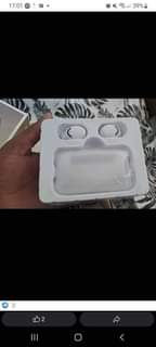 earphones