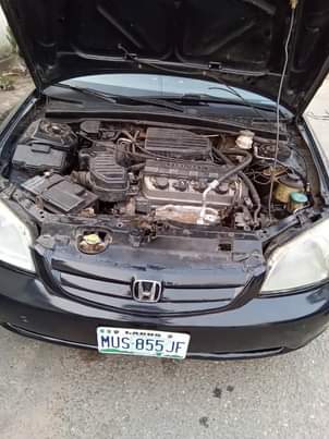 A picture of Honda Civic 2004 2005 model