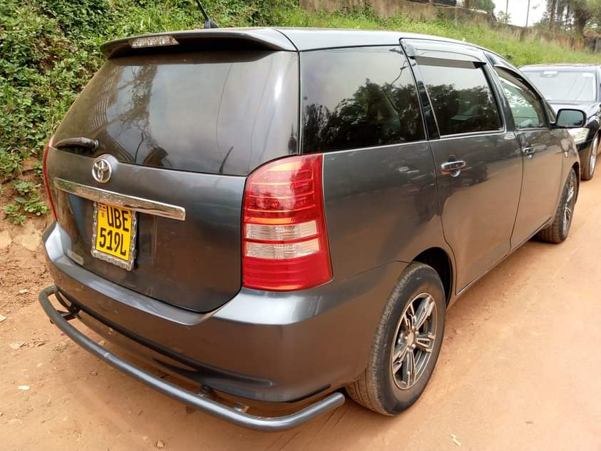 A picture of TOYOTA WISH