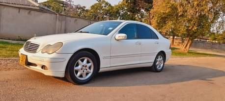 classifieds/cars mercedes