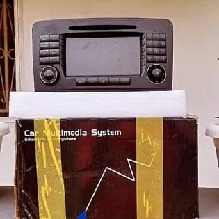 A picture of ML 350 ANDROID RADIO