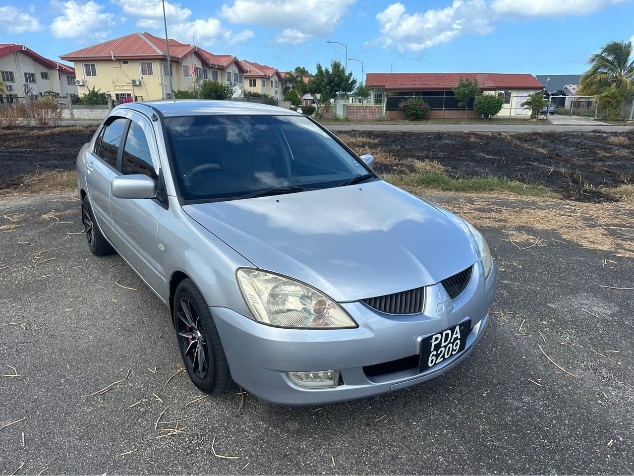 mitsubishi lancer