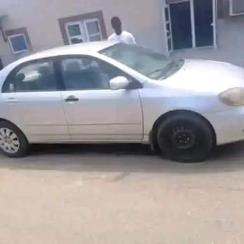 A picture of Toyota Corolla 2004
