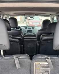 A picture of TOYOTA HIGHLANDER 2012 Toks EntryDate April2024 ForSale Price 16 5