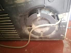 A picture of vyote vina uzwa mtuanahama mwenyekuchagua chake