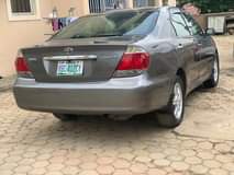 A picture of 2005 Toyota Camry Big For Nothing