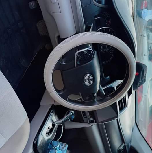 A picture of Toyota Camry 2013