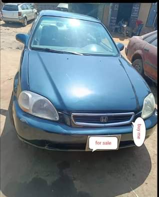 A picture of 1998 Honda Civic