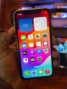 A picture of iPhone XR