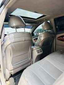 A picture of REGISTERED TOYOTA CAMRY XLE V4 2009 THUMB START Pure First
