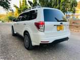 A picture of Subaru forester mwanzaM23 5 call WhatsApp 0686108116