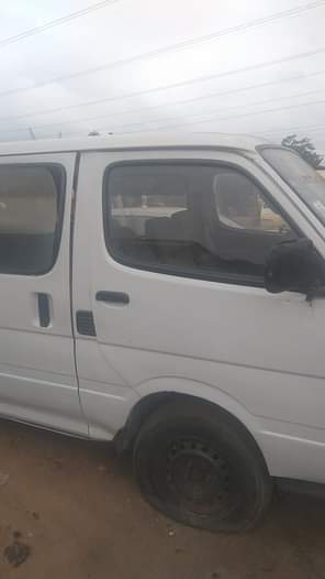 A picture of Toyota have bus Engine and gear perfect Neatly use Buy