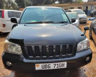 A picture of 2006 Toyota Kluger 2.4cc