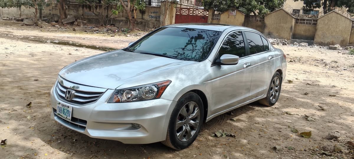 A picture of Honda Accord V6 2009
