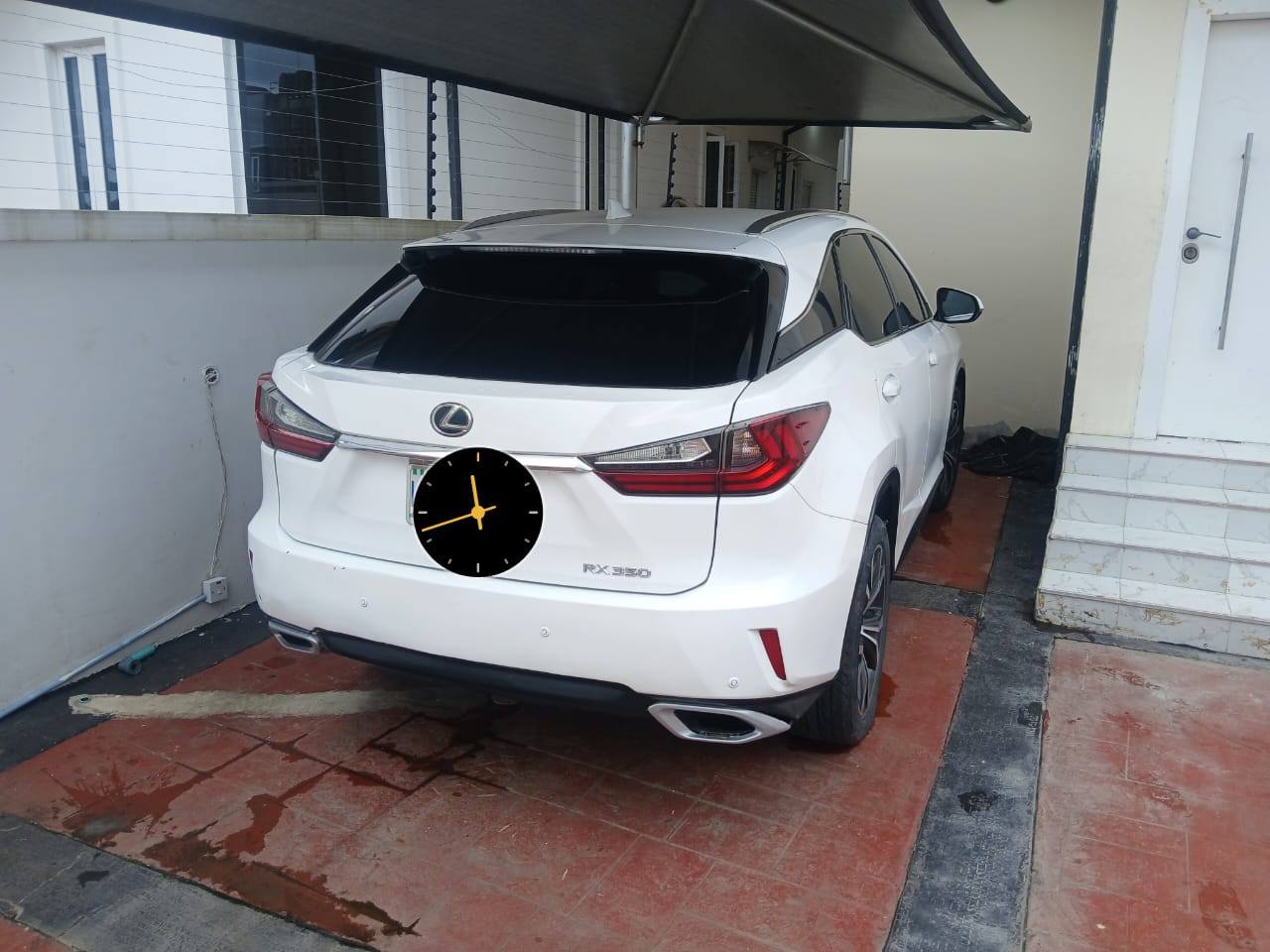 A picture of Rx350 2017 MODEL FIRST BODY