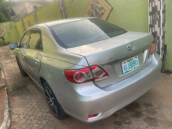 A picture of Corolla 012