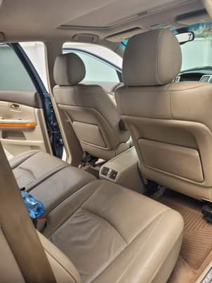 A picture of 2007 RX350 pure first body barley used first registration first