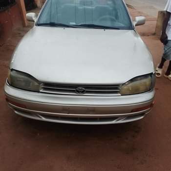 A picture of Toyota orobo Camry