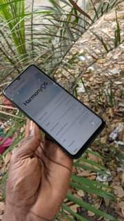 A picture of huawei enyoy50