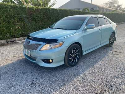 A picture of 2008 Toyota Camry SE