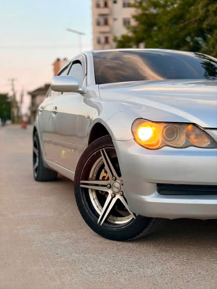A picture of TOYOTA MARK X