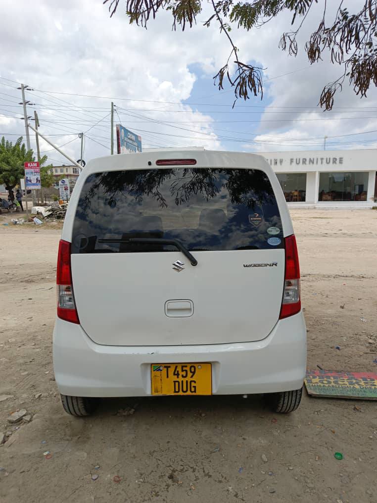 A picture of Suzuki wagon r