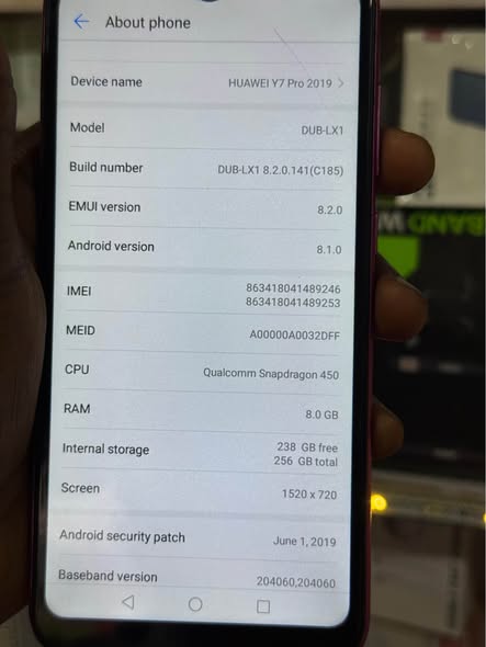 A picture of Hauwei y7 prime 2019