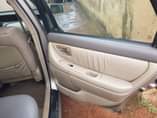 A picture of Toyota Avalon dashboard Everything is in perfect place 1 350